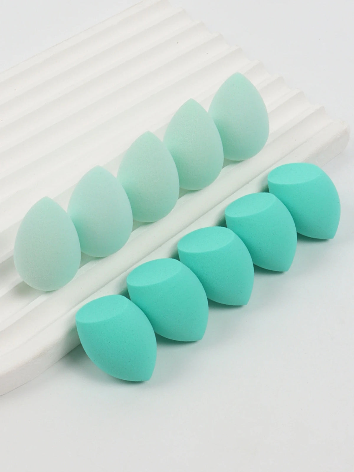 10er Set Mini Beauty-Eier – Make-up-Schwämme für ein ebenmäßiges Finish