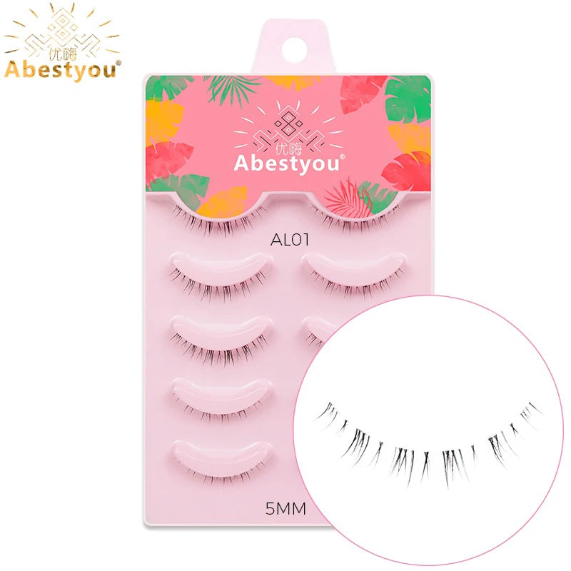 5-in-1 Naturwimpern 8 mm – Transparente Fake Lashes für einen dezenten Cat-Eye-Look