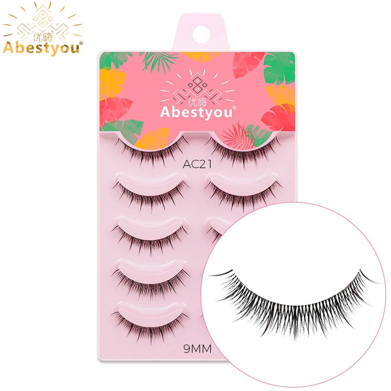 5-in-1 Naturwimpern 8 mm – Transparente Fake Lashes für einen dezenten Cat-Eye-Look