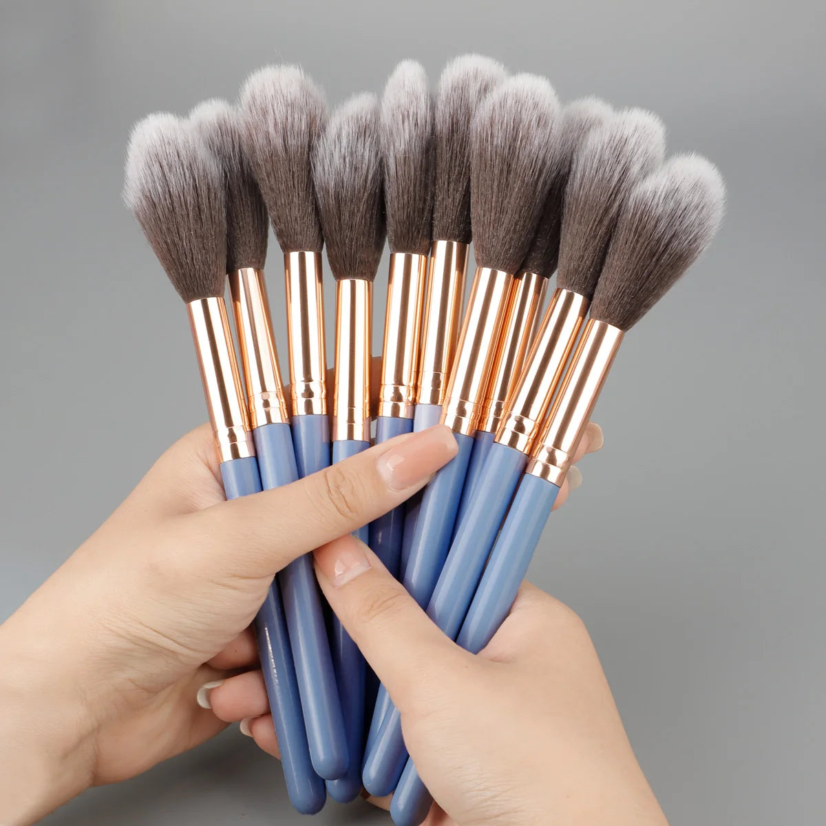 Fire Shape Make-up-Pinsel – Weicher veganer Pinsel für Highlighter, Rouge & Contouring